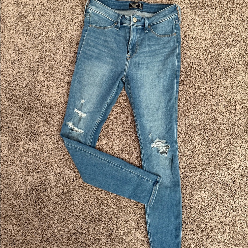 Abercrombie & Fitch Light Blue Skinny Jeans